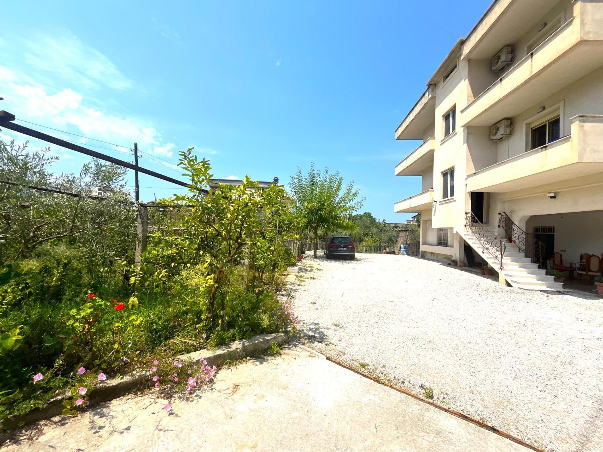 Vila 4 Stinet Vlorë Extérieur photo